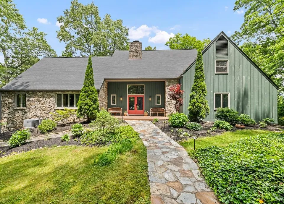 Property in Jackson